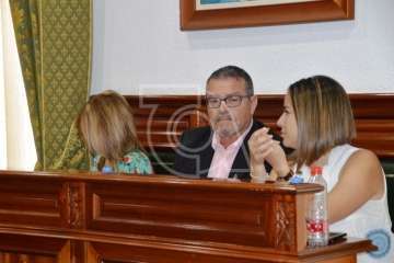 Ediles de la oposición se van del Pleno de Telde (Foto TA)